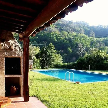 Elegant With Panoramic Views In וילה Caniçada