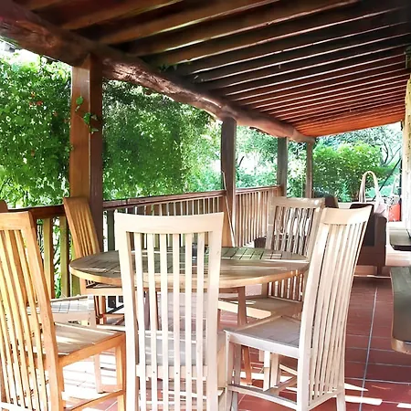 Villa Elegant With Panoramic Views In Caniçada