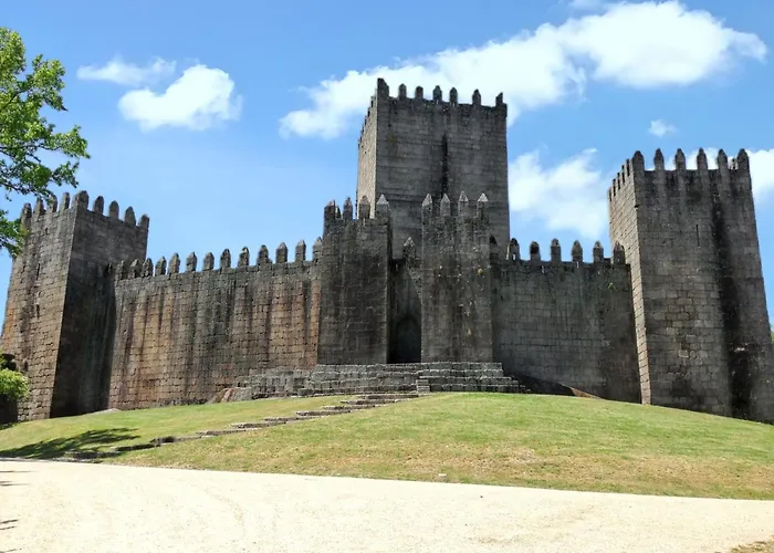 Elegant With Panoramic Views In Villa *