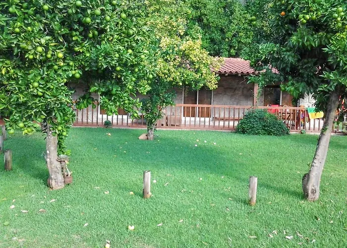 Elegant With Panoramic Views In Villa *